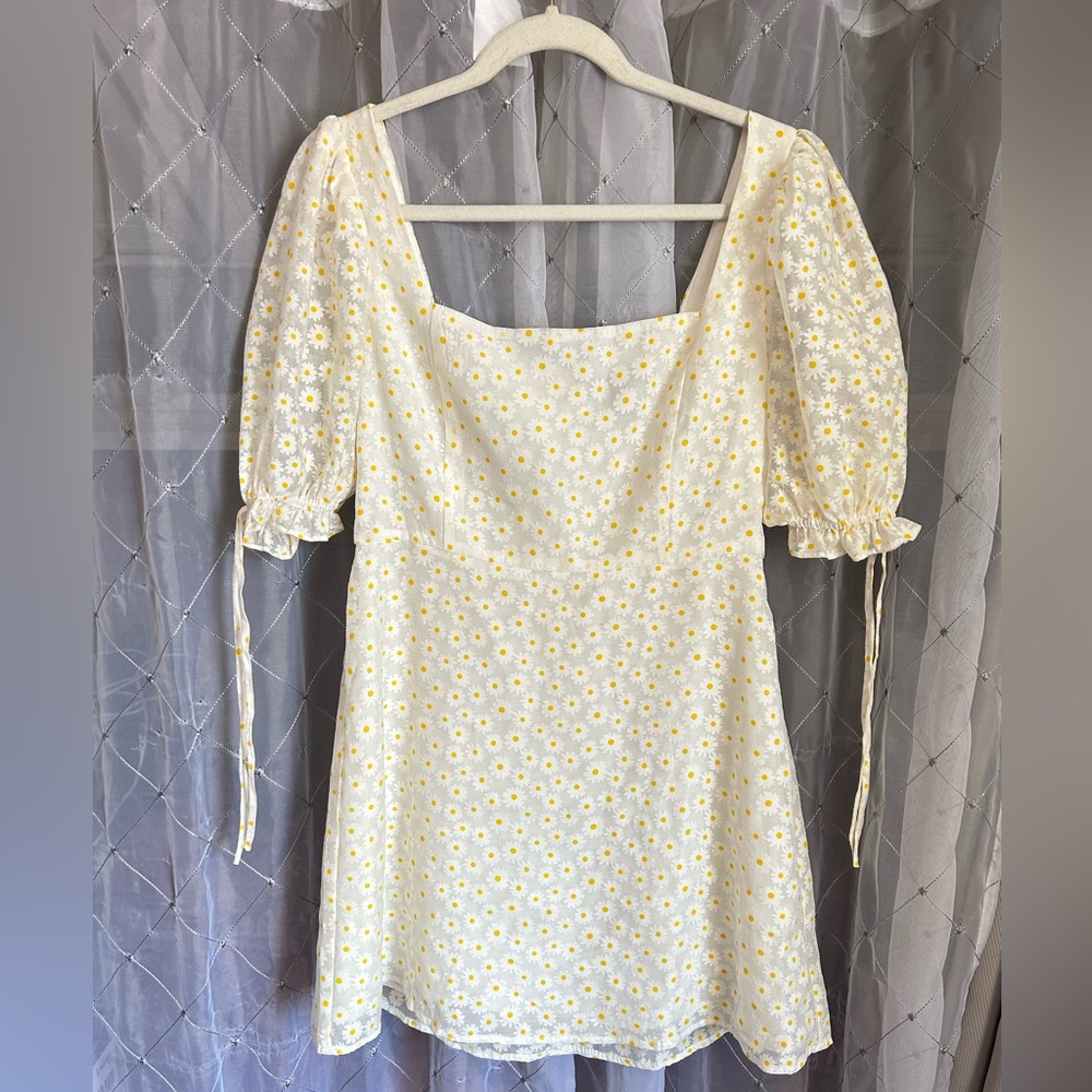 White Dress with mini yellow daisy’s